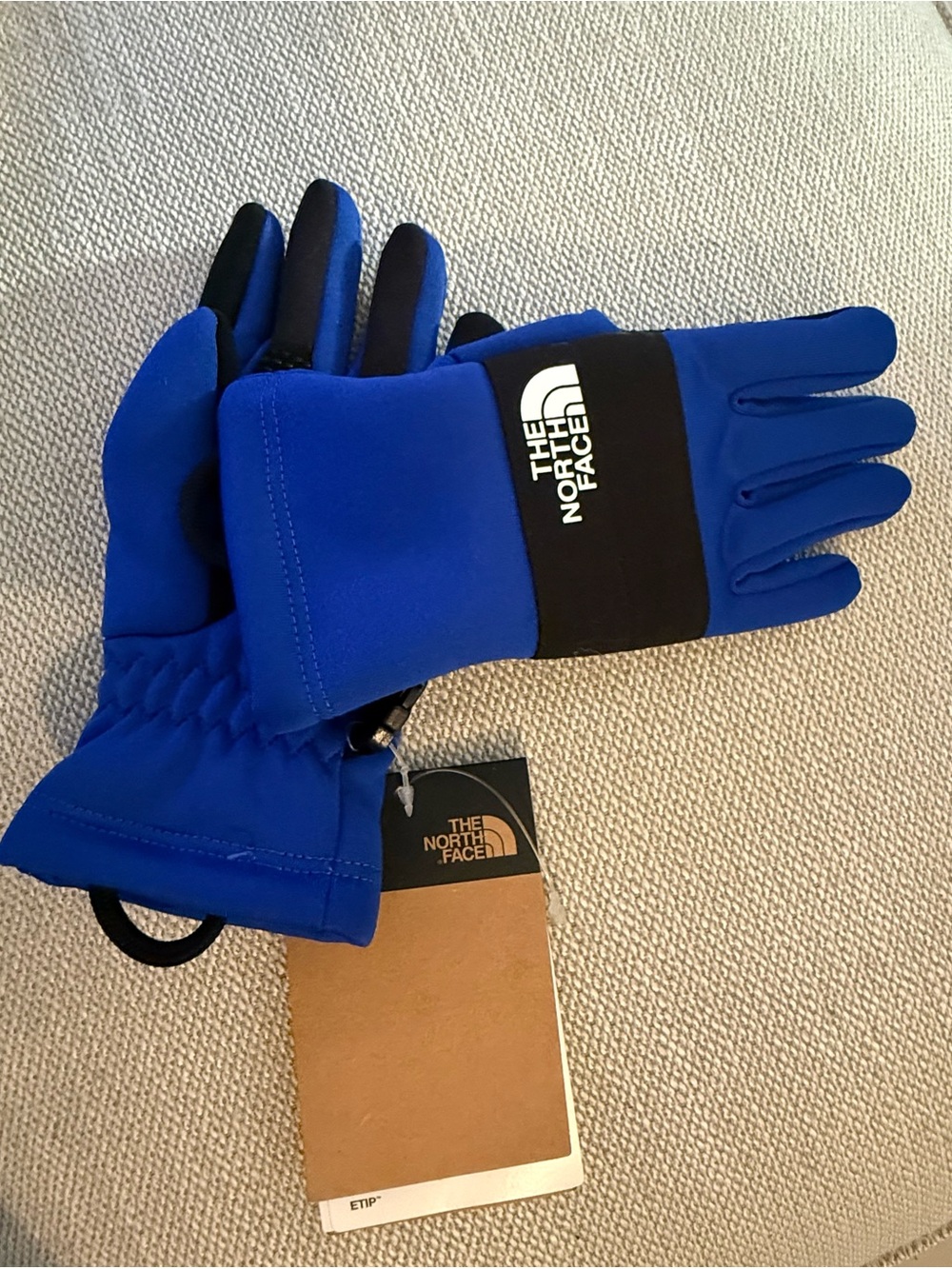 The North Face kids gloves Royal Blue and Black Insulated Gloves - Picture 2 of 2